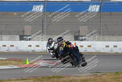 media/Nov-26-2022-Fastrack Riders (Sat) [[b001e85eef]]/Level 1/Session 3 Outside Turn 9/